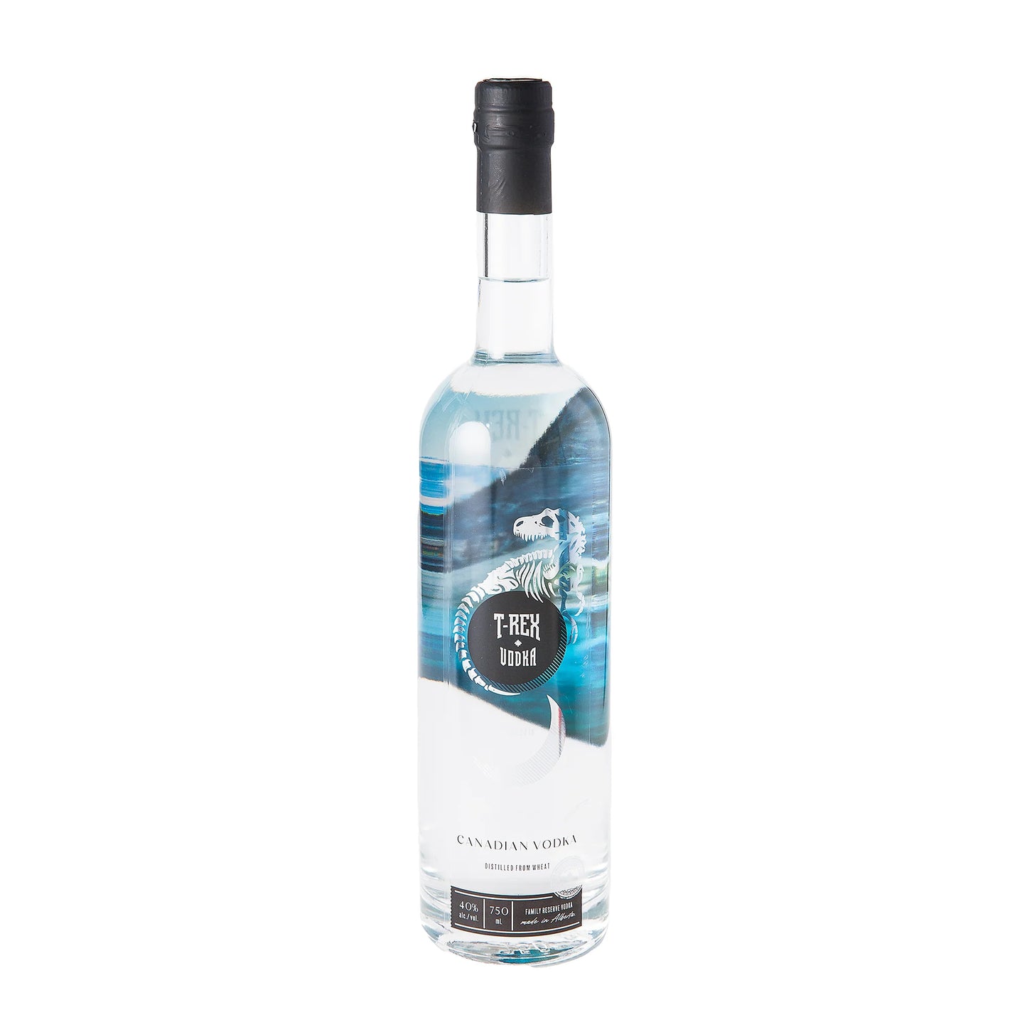 T‑Rex Vodka-Flasche vor schneebedeckten Bergen – Symbol für Reinheit, Kraft und kanadischen Ursprung.