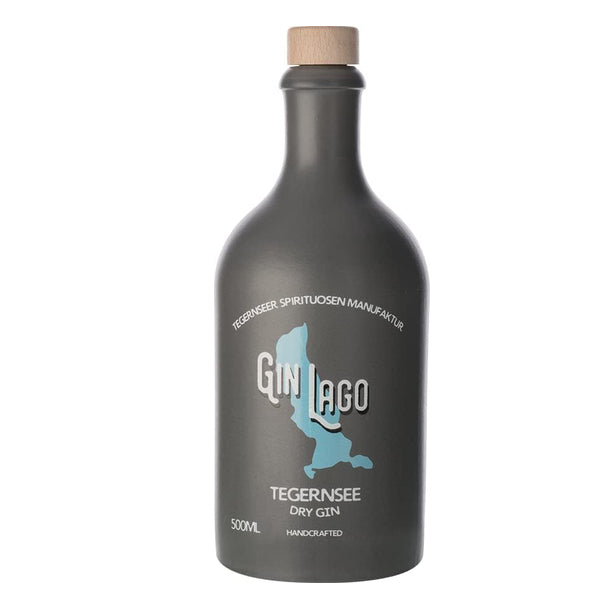 GIN LAGO vom Tegernsee – handgemachter Gin mit regionalen Botanicals, inspiriert von der Natur Bayerns: frische Kräuter, klares Wasser, reine Qualität